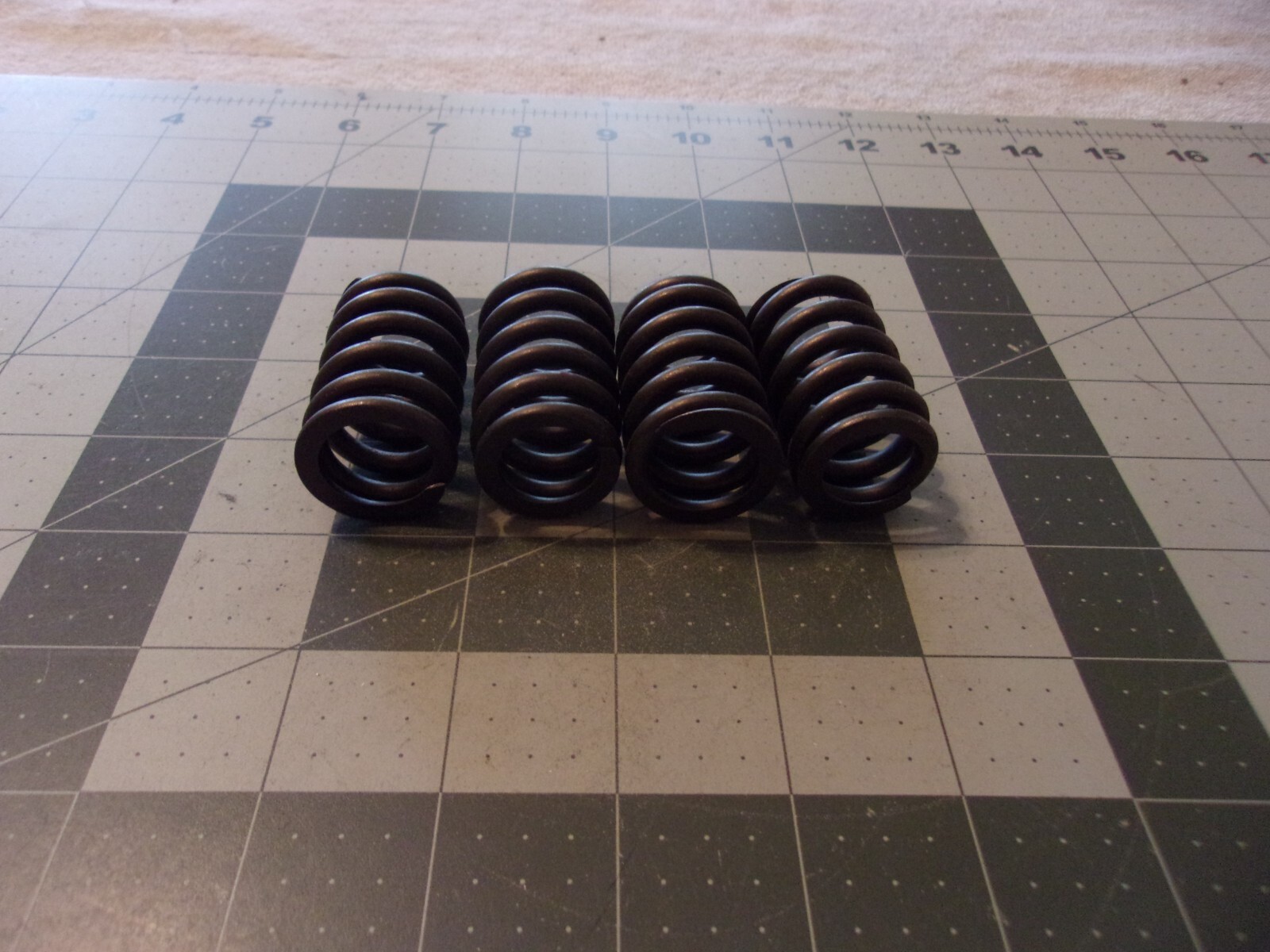 SBI 160-1441 (4) Valve Springs