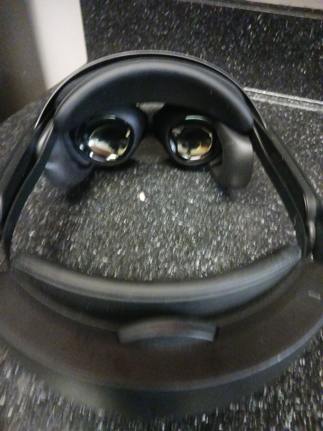 Meta Quest Pro VR 256GB Headset Only + charging dock (No Controllers) TESTED
