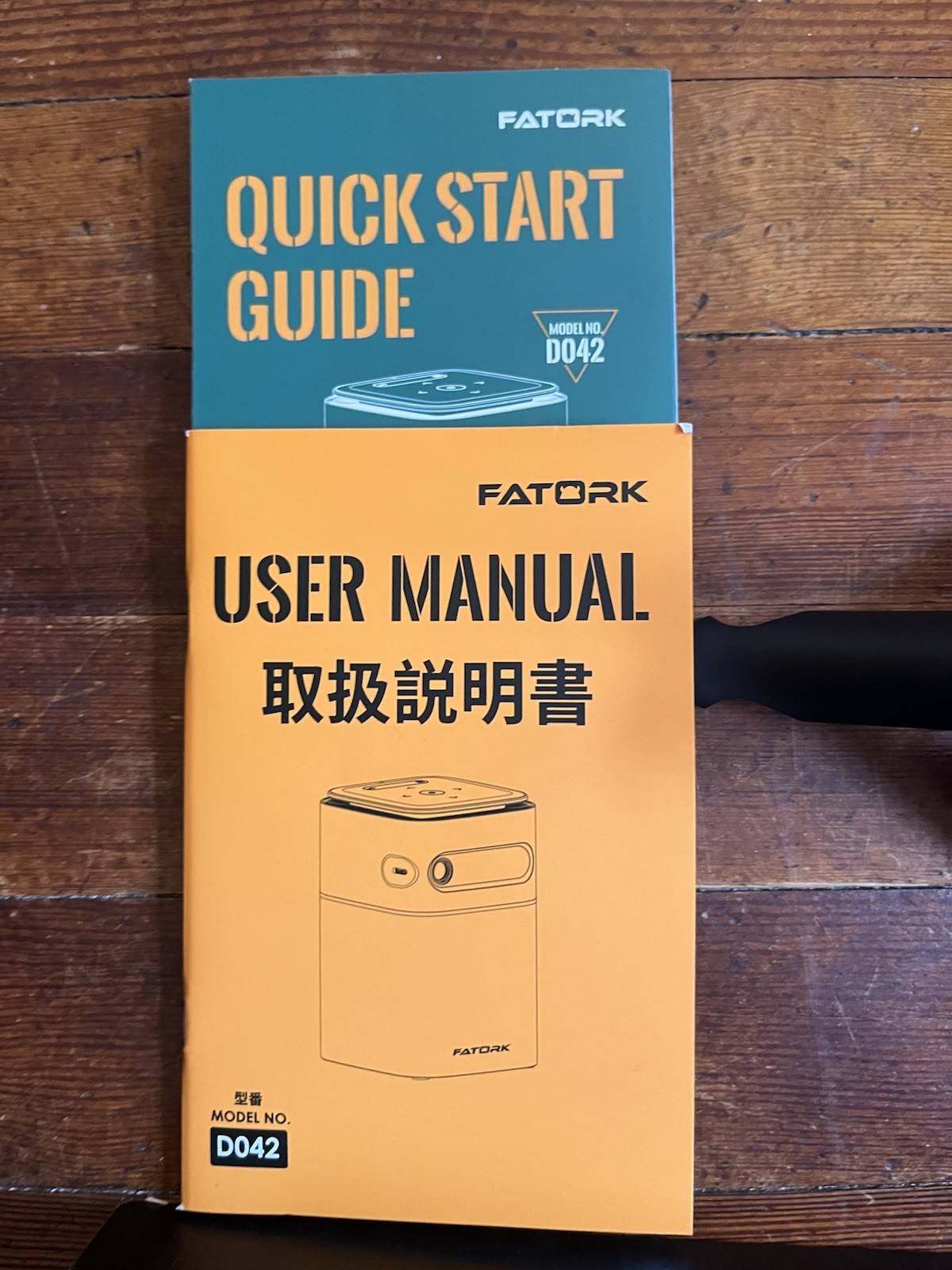 FATORK D042 Mini Projector DLP