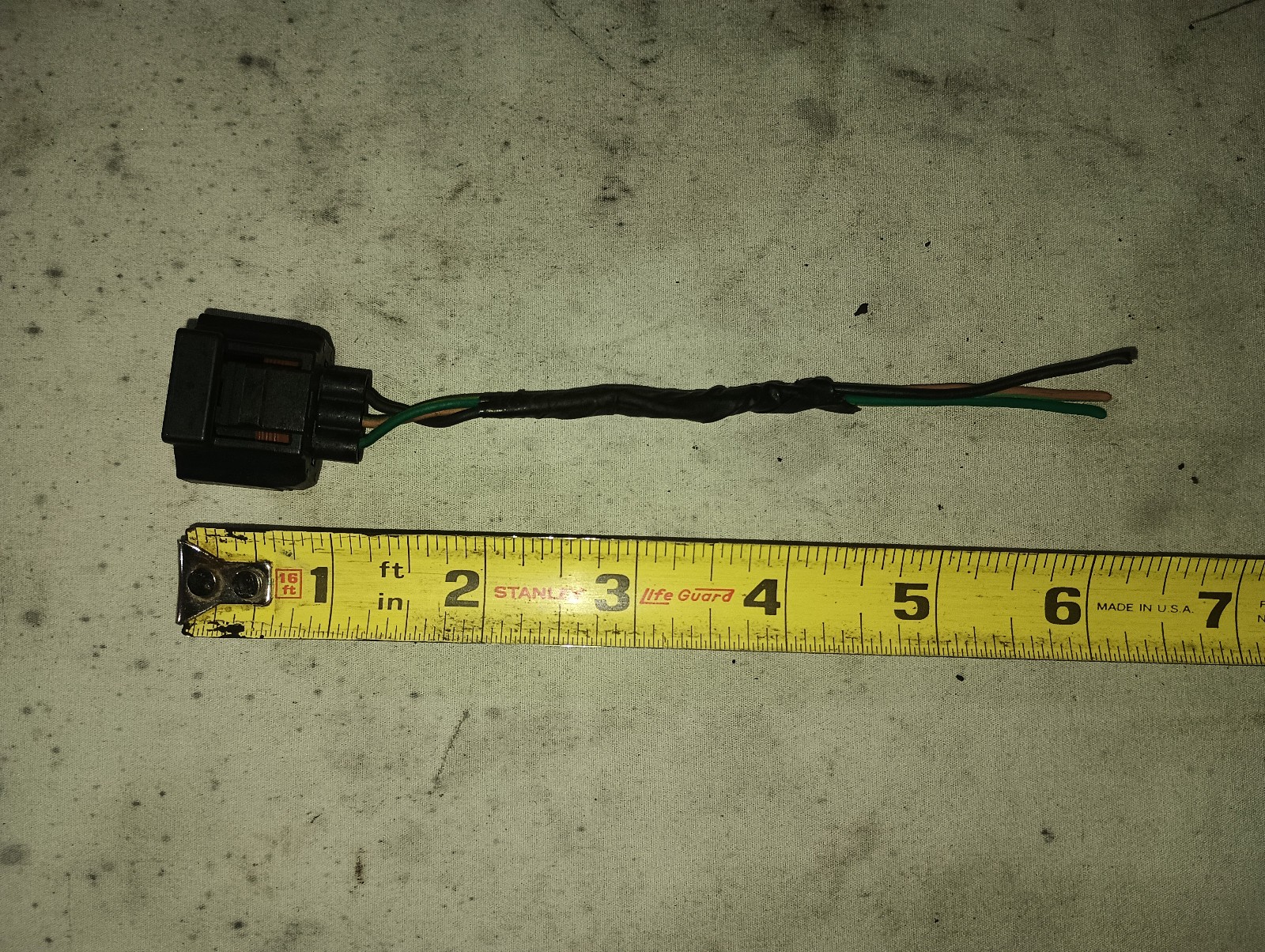 Brake Fluid Level Sensor Connector Pigtail For Ford F-150 F-250 F-350 2005-2014