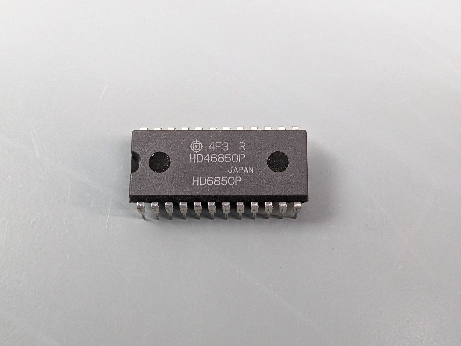 Hitachi HD46850P Serial Asynchronous Comm Interface IC for MC6800 Family