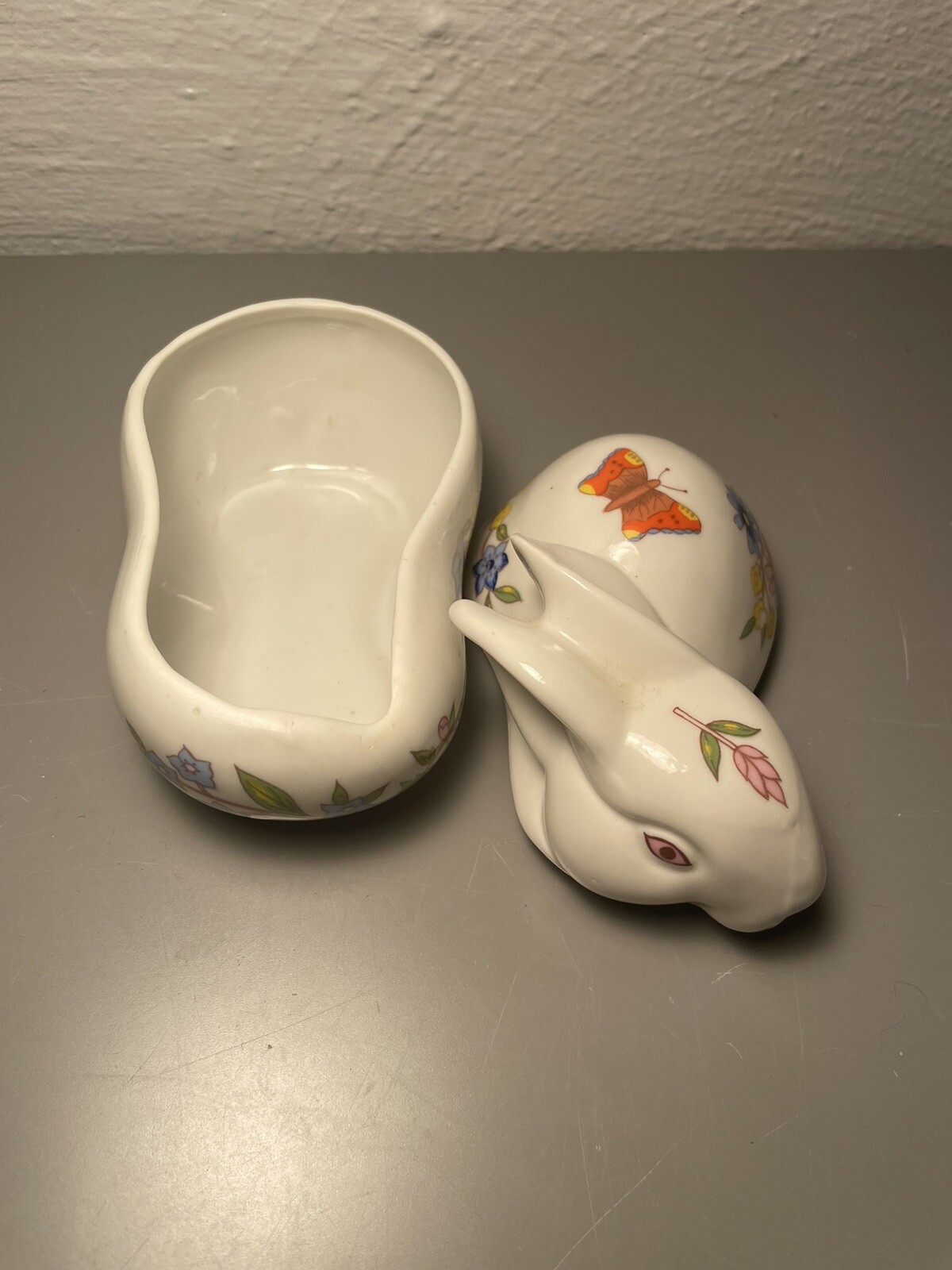 Trinket Box Rabbit Flowers Ceramic Easter Spring