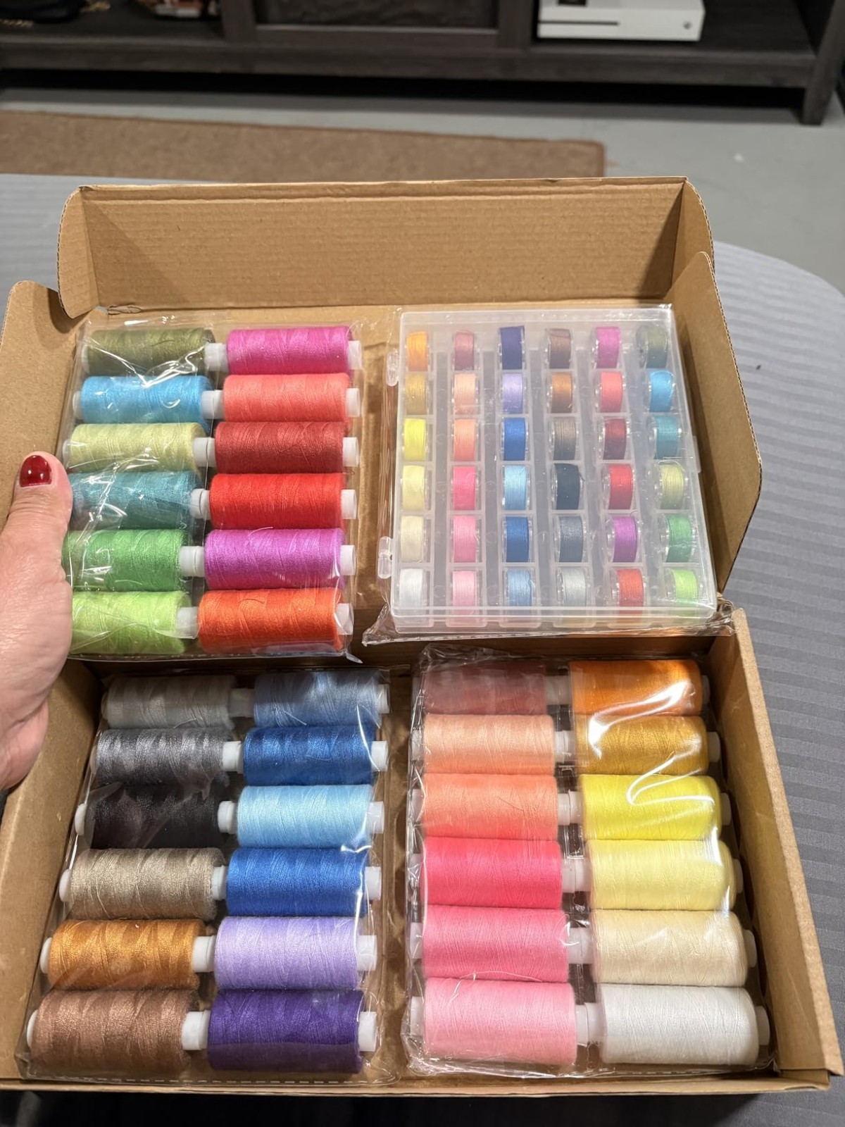 72 PCS Sewing Thread Assortment, 36 Colors Polyester Thread with Bobbin Set