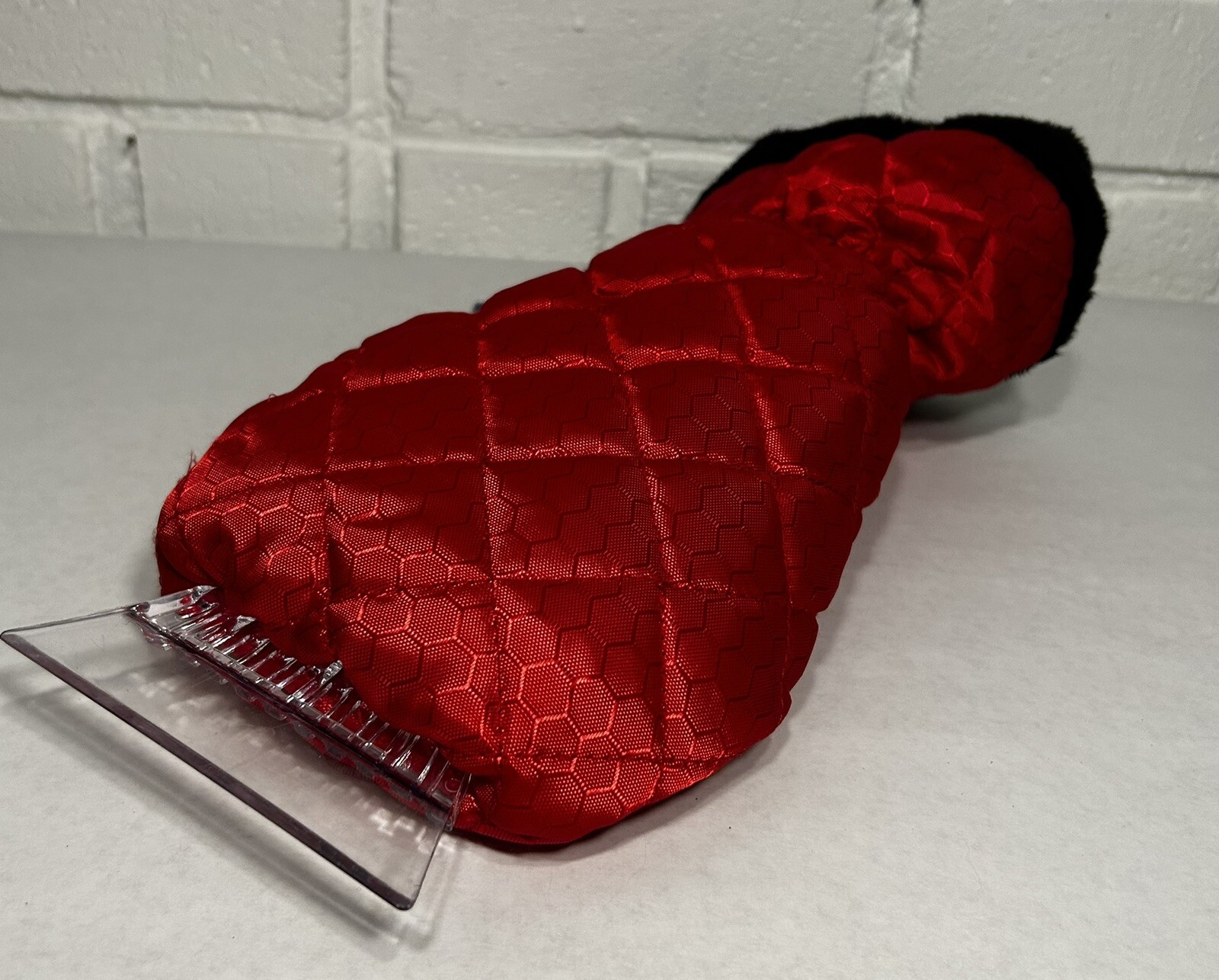Ice Scraper Mitt By Grease Monkey Insulated One Size New Red Mitten