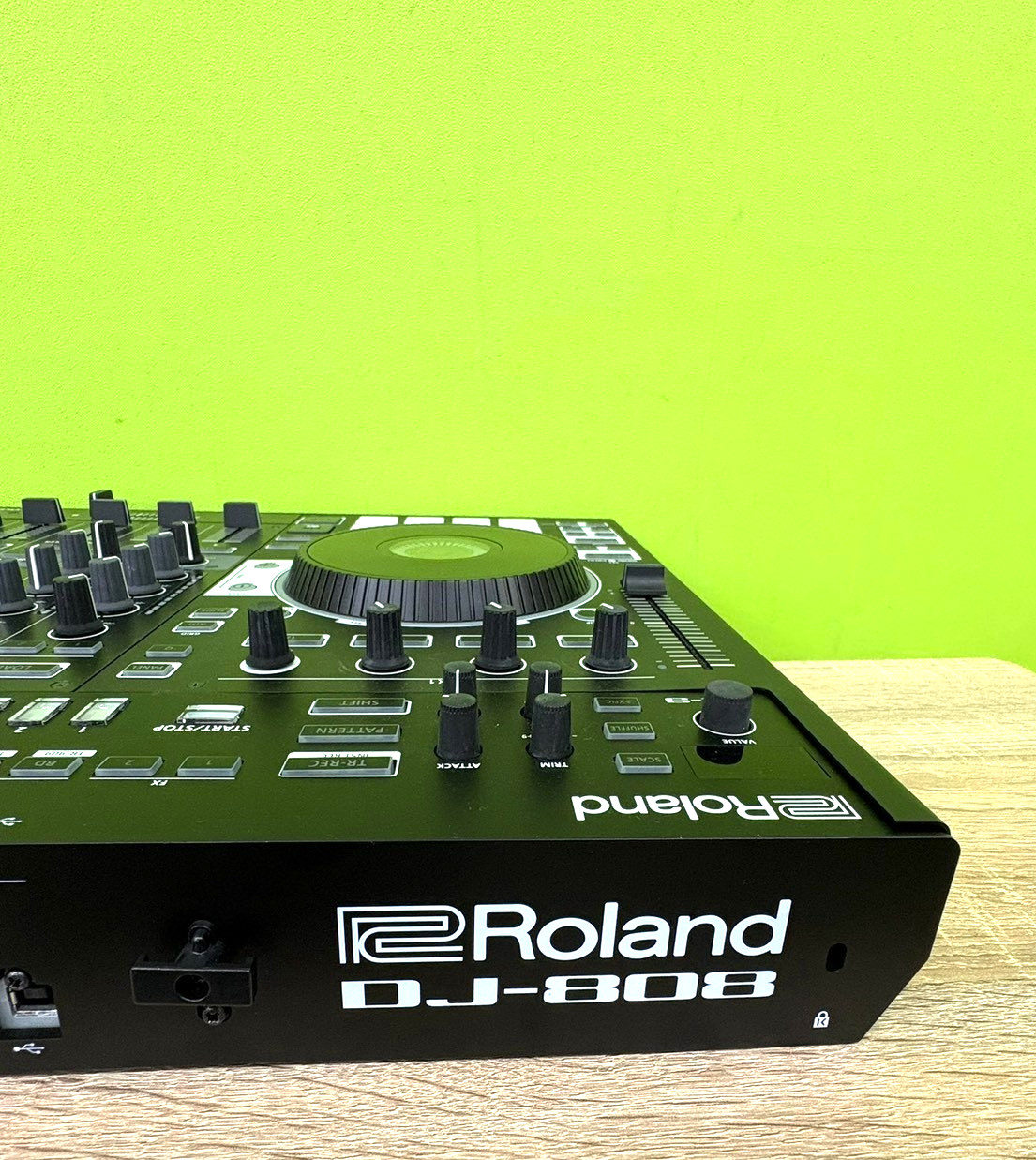 Roland DJ-808 DJ Controller Used Tested