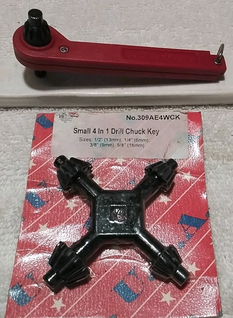 2pc CHUCK KEY SET USA 🇺🇸
