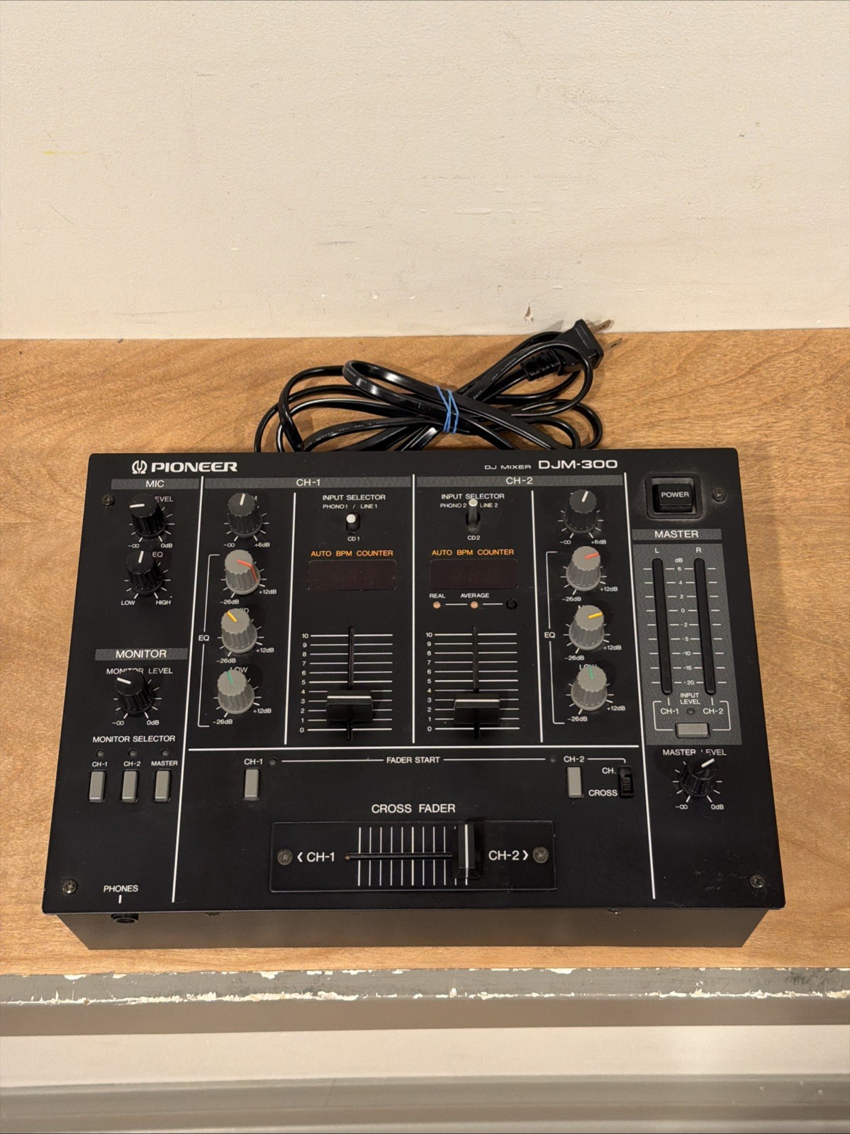 Pioneer DJM-300 DJ Mixer MINT CONDITION made in Japan!