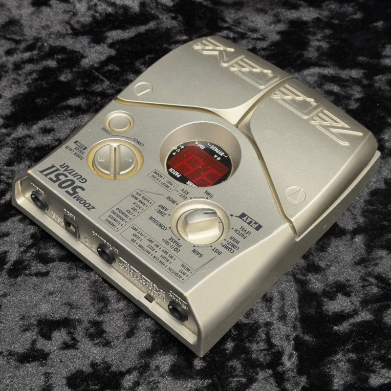 Zoom 505II Guitar Multi-Effects Pedal Used
