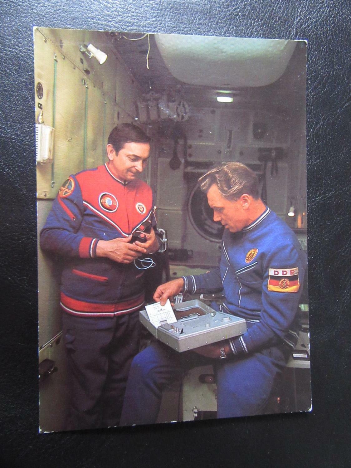 Postcard Sigmund Jähn cosmonaut astronaut with Valeri Bykowski GDR 1978 unused