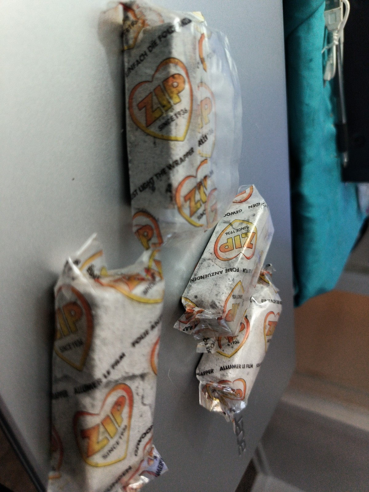1 Zip Firestarters Premium All Purpose Wrapped Fire Starters 4 Singles Pack.