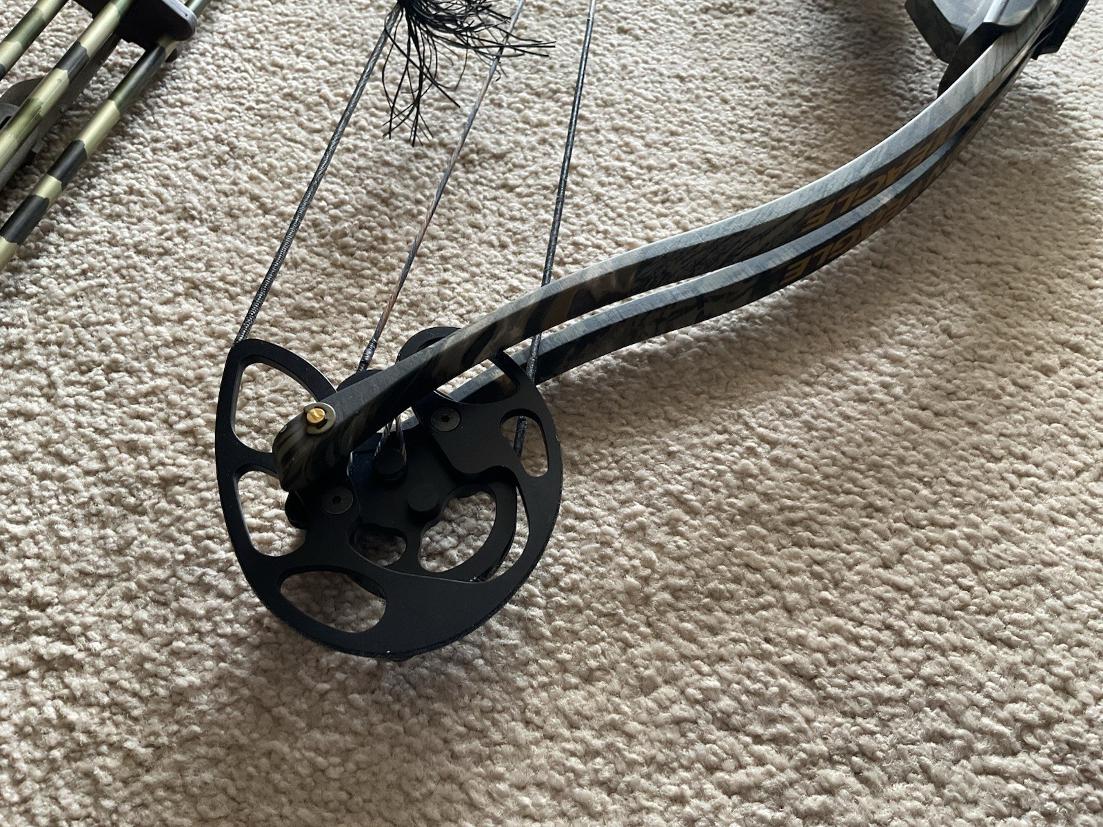 Golden Eagle Archery Compound Bow -Left Handed