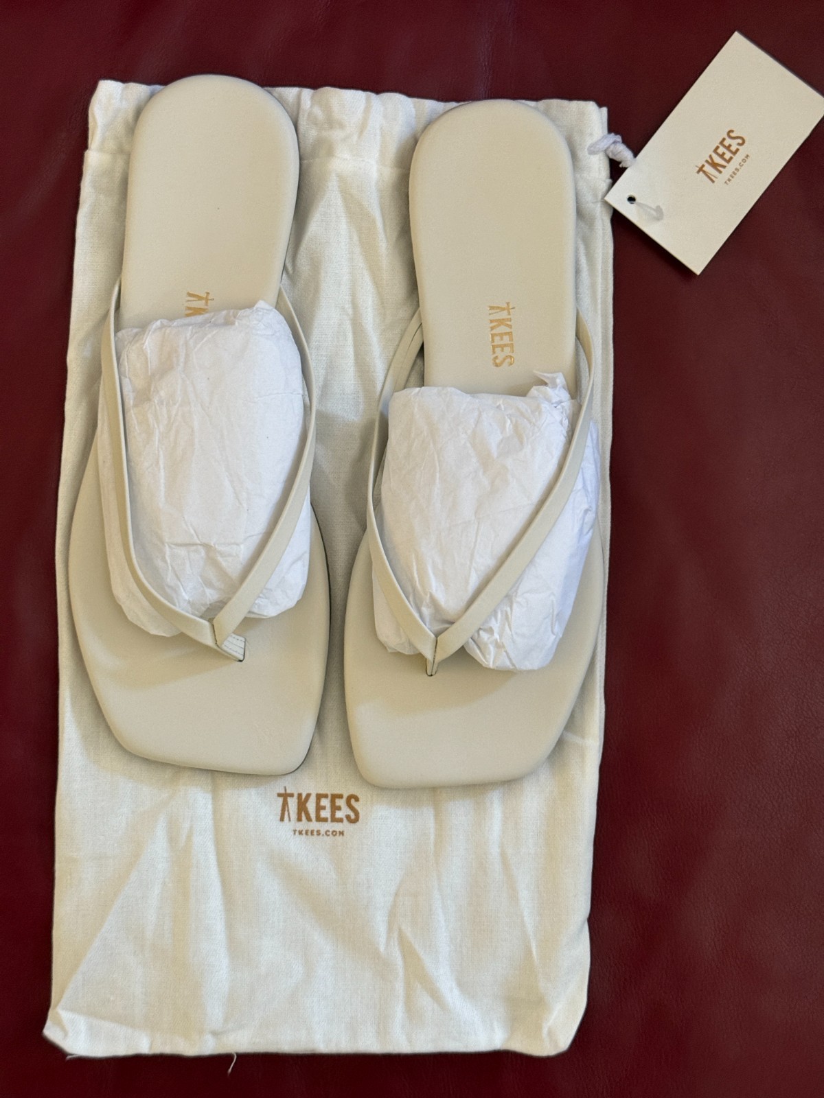 $75 TKEES Square Toe Lily | Cream | 8