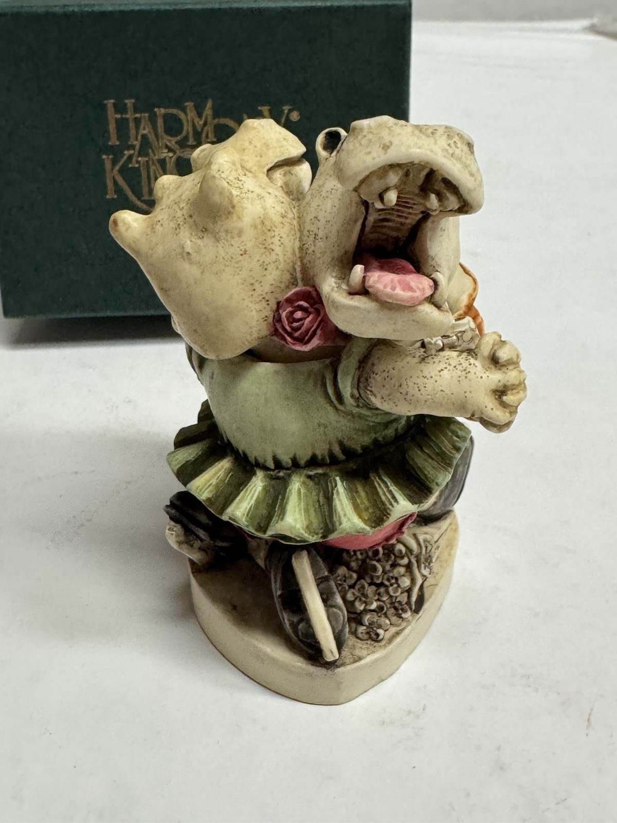 Harmony Kingdom GCC Exclusive Thin Ice Skating Hippos Trinket Box- #4823 Signed