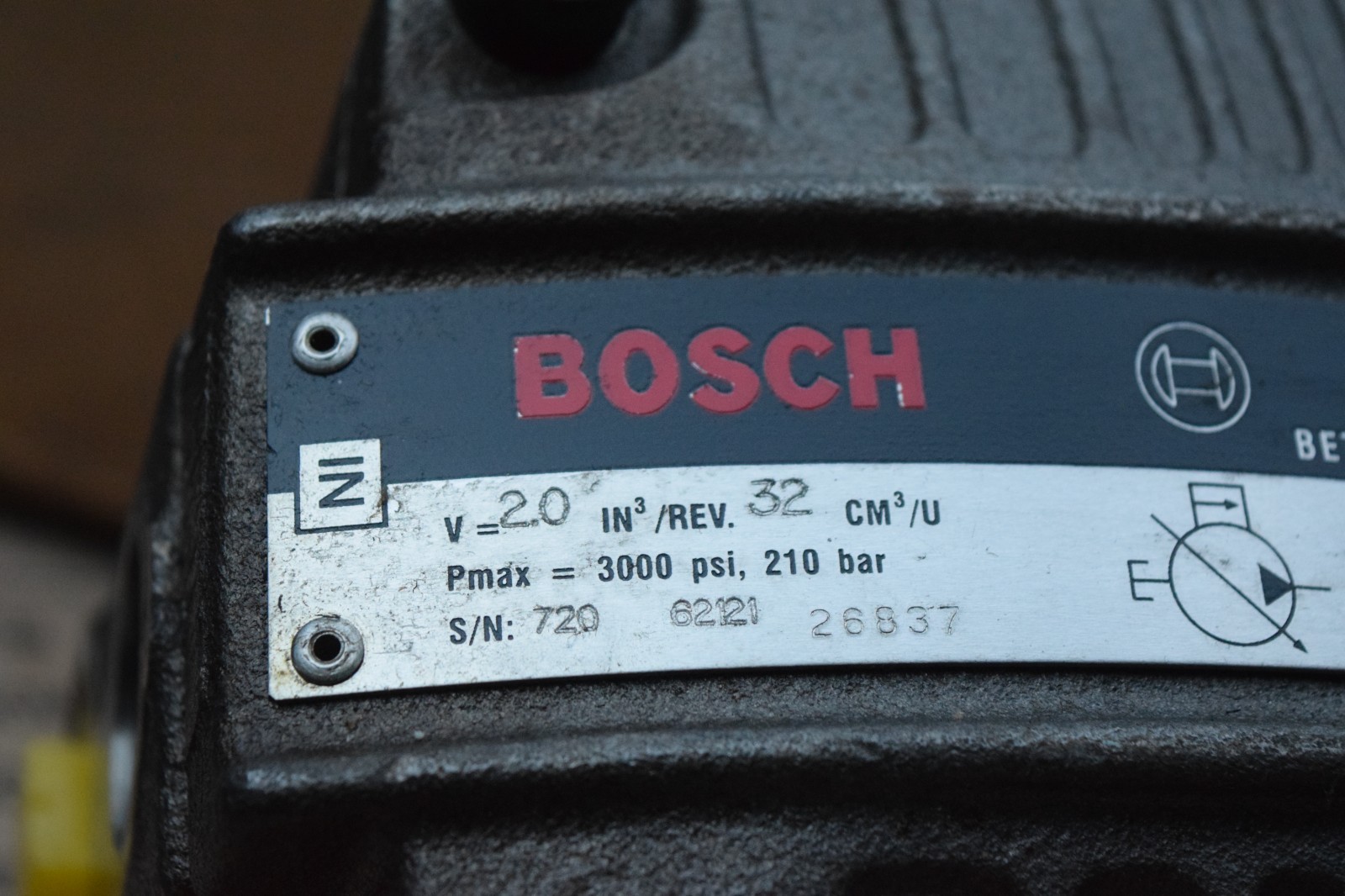 BOSCH 0513500220 Vane Pump