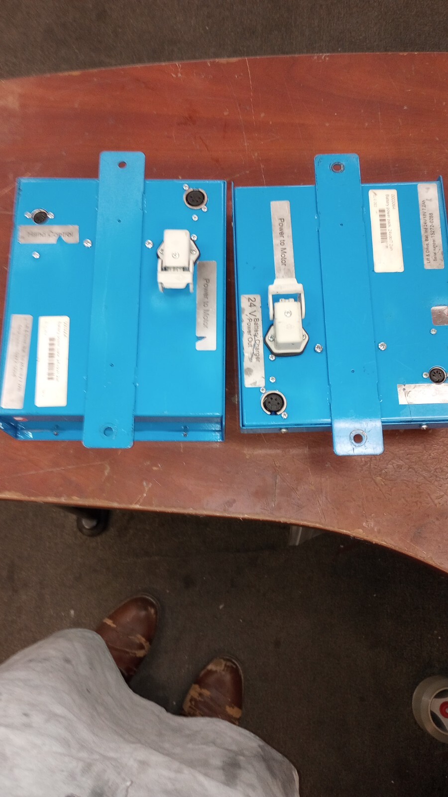 R on I Lift-O-Flex  lift & drive Battery Power pack 24vdc/7.2ah