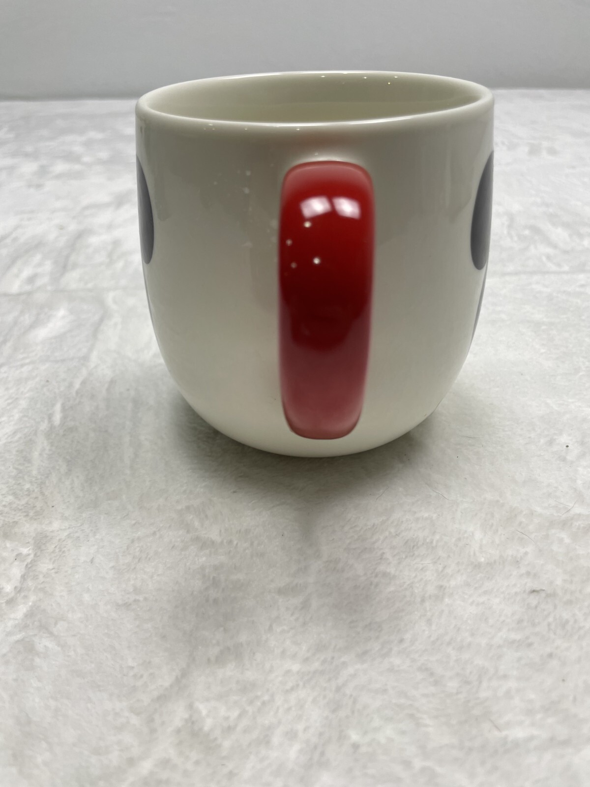 Disney Mickey Mouse Mug Happy and Surprised Look White with Red Handle