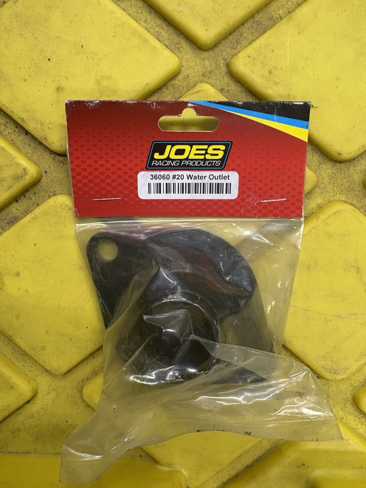 JOES RACING 36060 # 20 Water Outlet w/ O-Ring Seal Neck AN Race