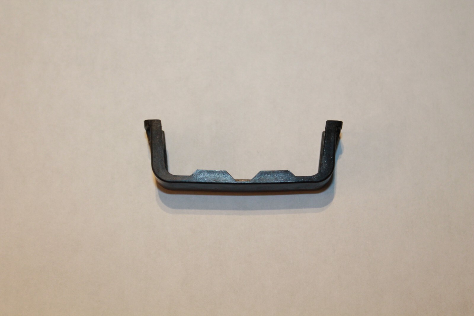 * Athearn Blue Box Loco Parts * Early Locomotive 2 Axle Truck Gearbox Lower Clip