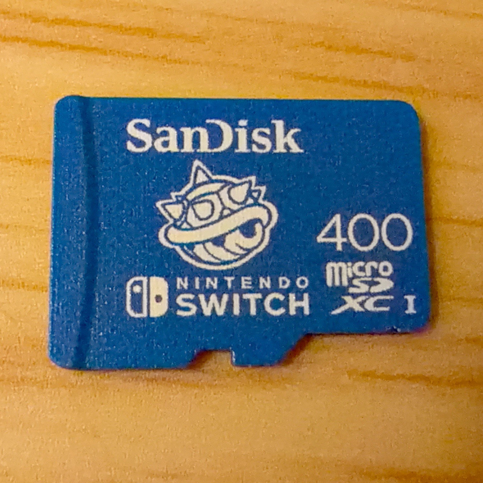 Blue Mario Kart Shell 400 GB SanDisk MicroSD Card (Not For Switch 2)
