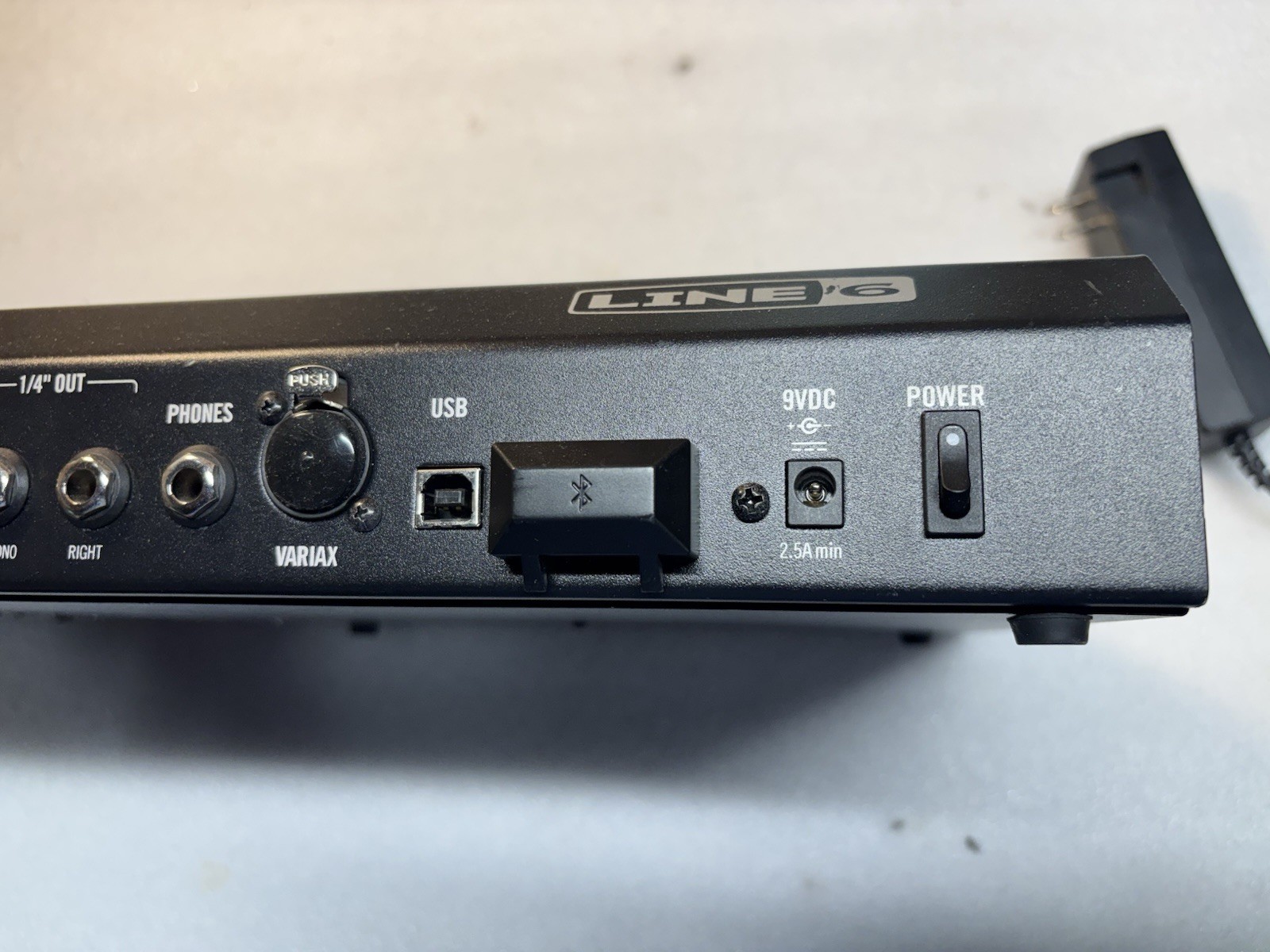 Line 6 Firehawk FX Multi-Effects Guitar Effect Pedal