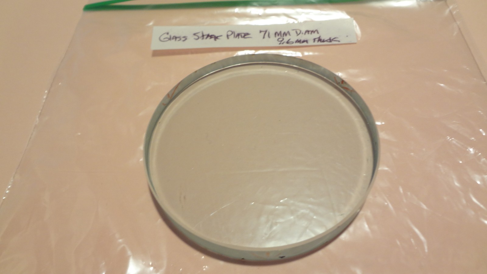 CLEAR GLASS MICROSCOPE  STAGE PLATE 71MM DIAM X 9.6MM THICK **NEW**