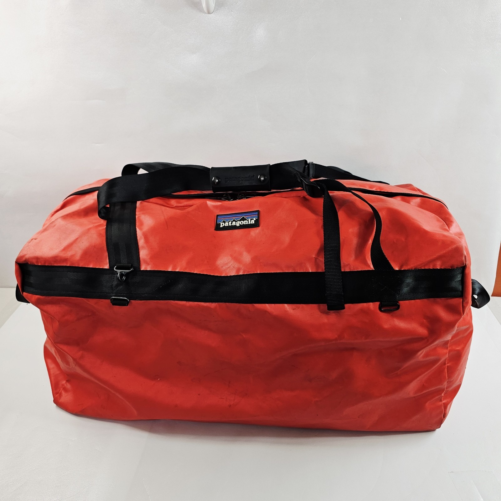 Patagonia Black Hole Bag 121.5L Boston Bag 48066 Red Made In USA 1998