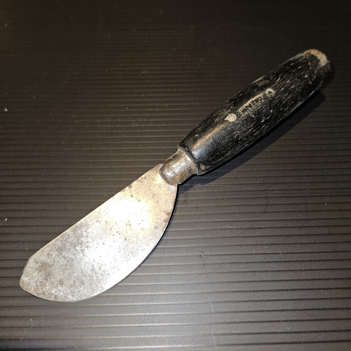 ​Vintage Hyde Shoe Cobbler Knife Round Point Leather Skiving Lip Tool Wood