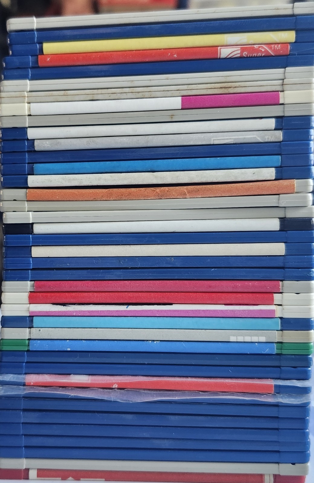 Lot of 25 Used 3.5" Floppy Disks / Diskettes & Case - As Is Untested
