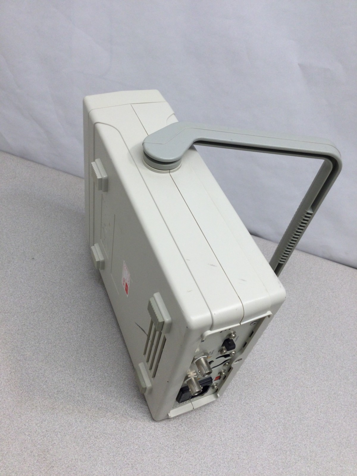 **AS-IS**POWER ON, NON-TESTED GW Instek GFG-8216A Function Generator