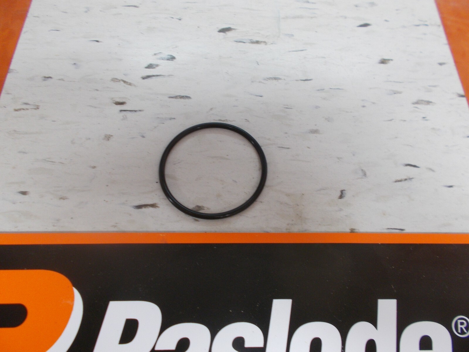 "After Market" PASLODE Part # 404700 Black Vito - O Ring Fits 900400 + 900078