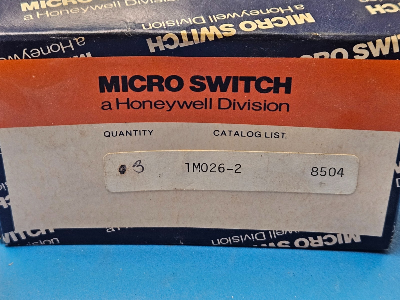 1M026-2 Micro Switch with Indicator Lamp