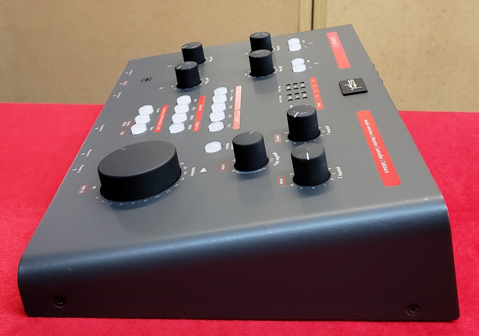 SPL Crimson 3 Pro Audio USB Interface Monitor Controller - Talkback - 1700 - V3