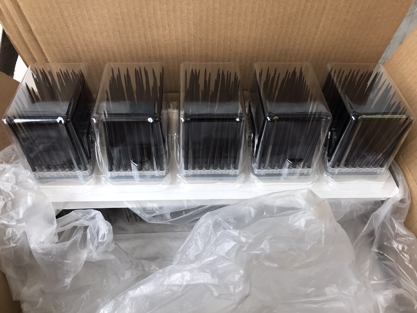 QUAERO 300uL SLIM CONDUCTIVE PIPETTE TIPS C30A0104-B4 HL-300-B 40 RACKS 96/RACK