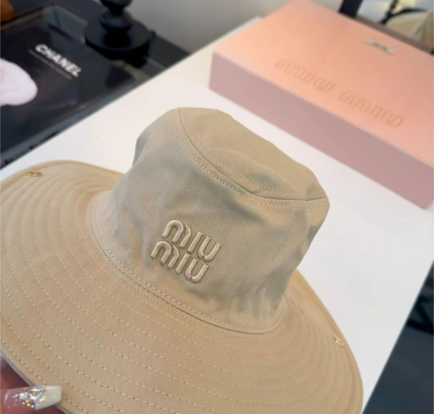 Miu Miu Embroidered Logo Drill Hat Beige 56-57cm No Box New