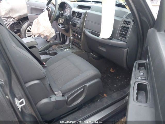LIBERTY 2012 Glove Box 4661890