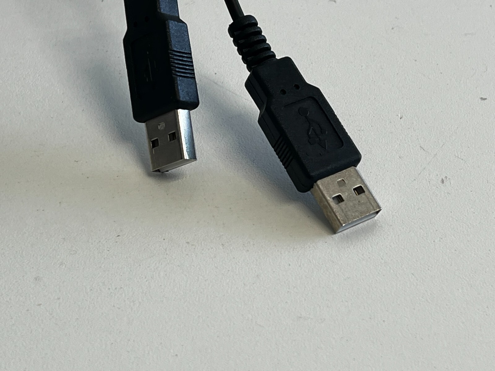 PP8: IOGEAR KVM Switch CS22U