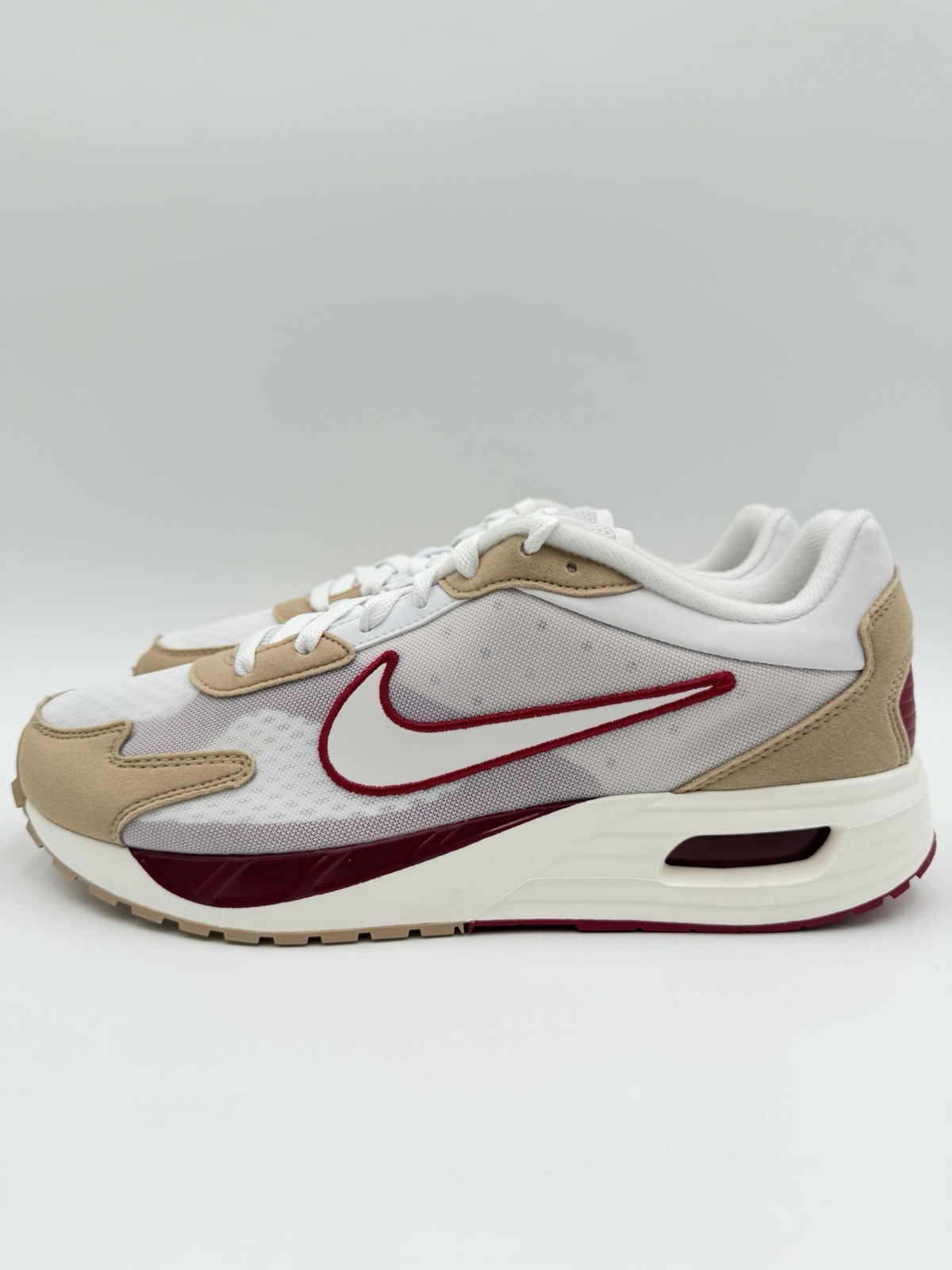 Nike Men's Air Max Solo Size 10.5 White Hemp Noble Red |DX3666-101|