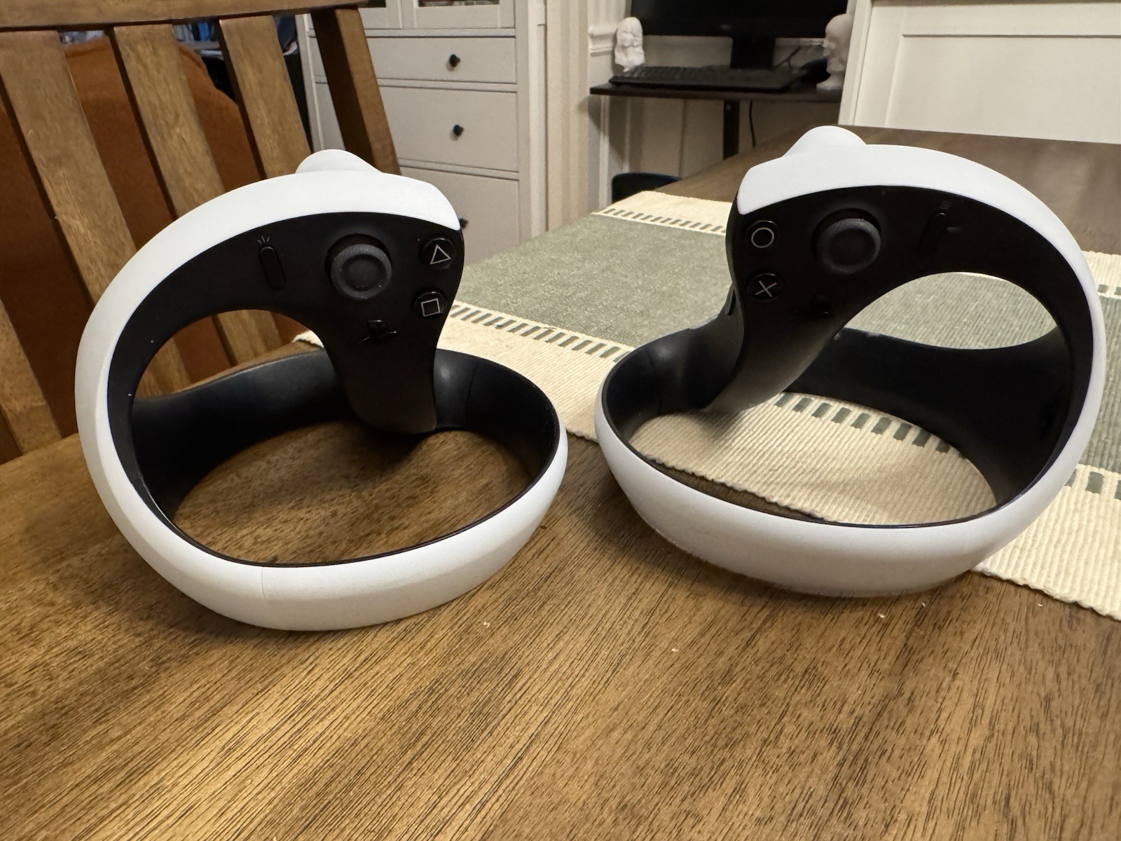 Sony Playstation PS VR2 PS5 LEFT & RIGHT Sense Controllers CFI-ZCVL1 & CFI-ZCVR1