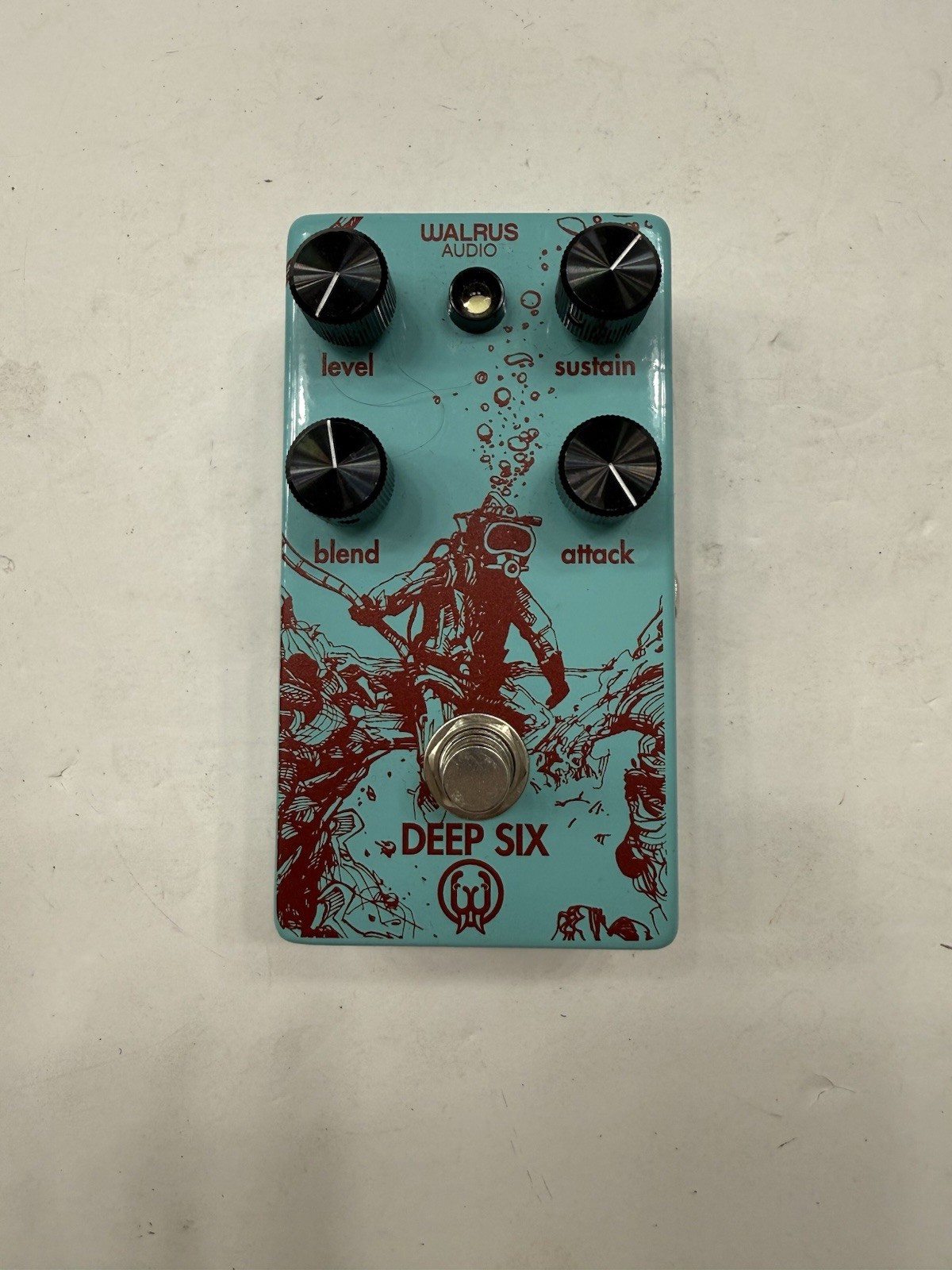 Walrus Audio Deep Six V1 Compressor Sustainer Compression Guitar Effect Pedal
