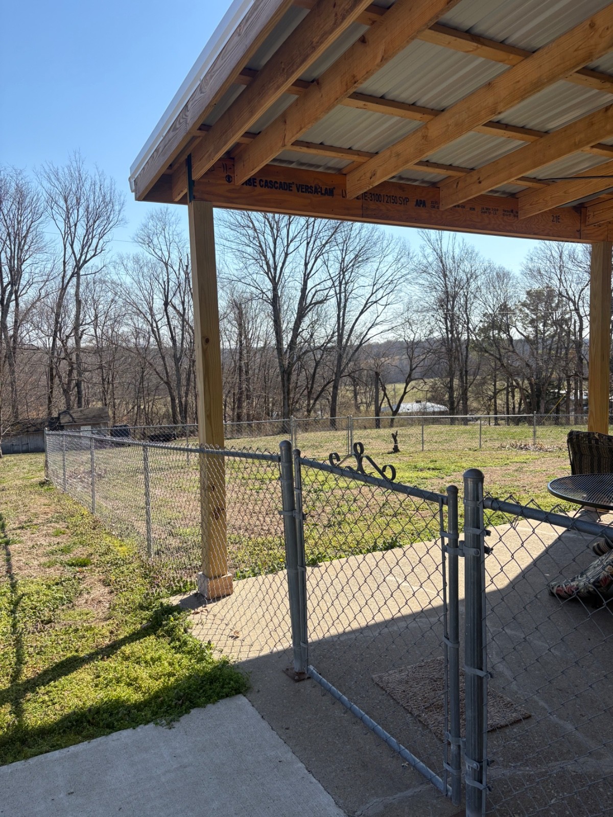 chain link fence