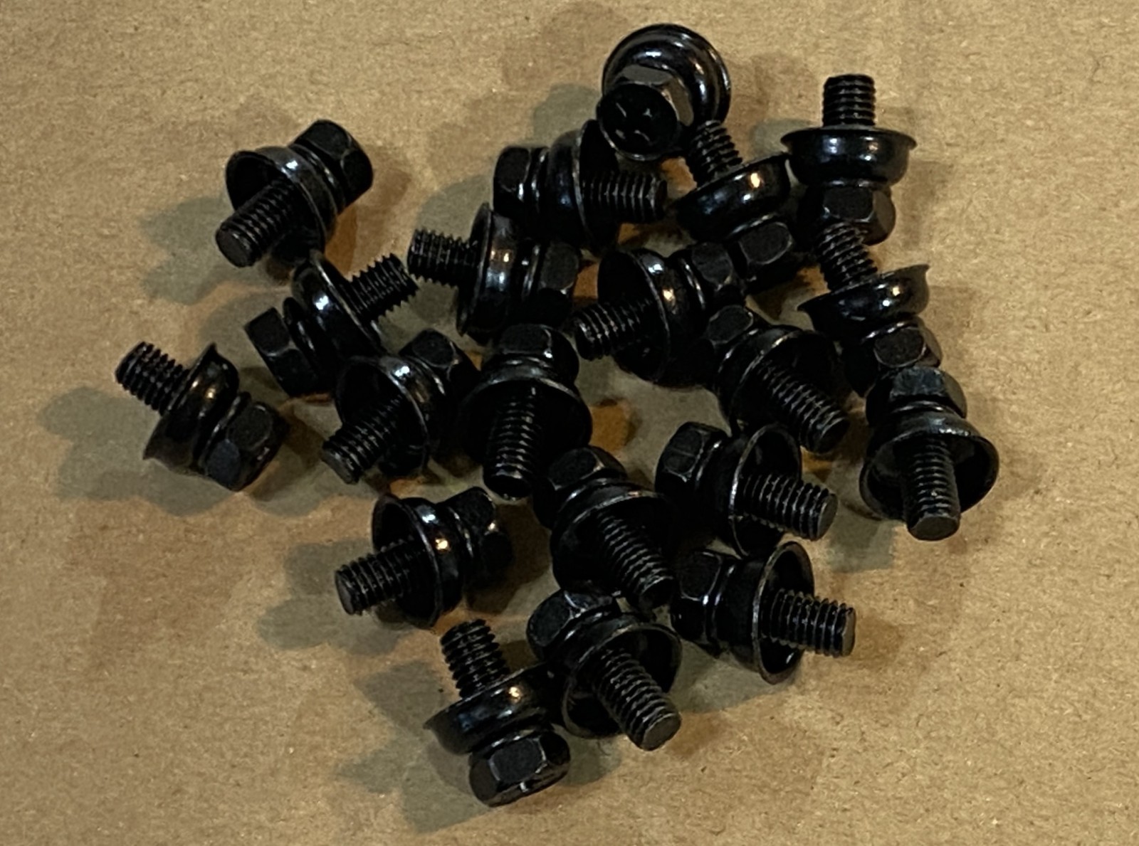 20 Metal Shell Drum Lug Screws Black M5