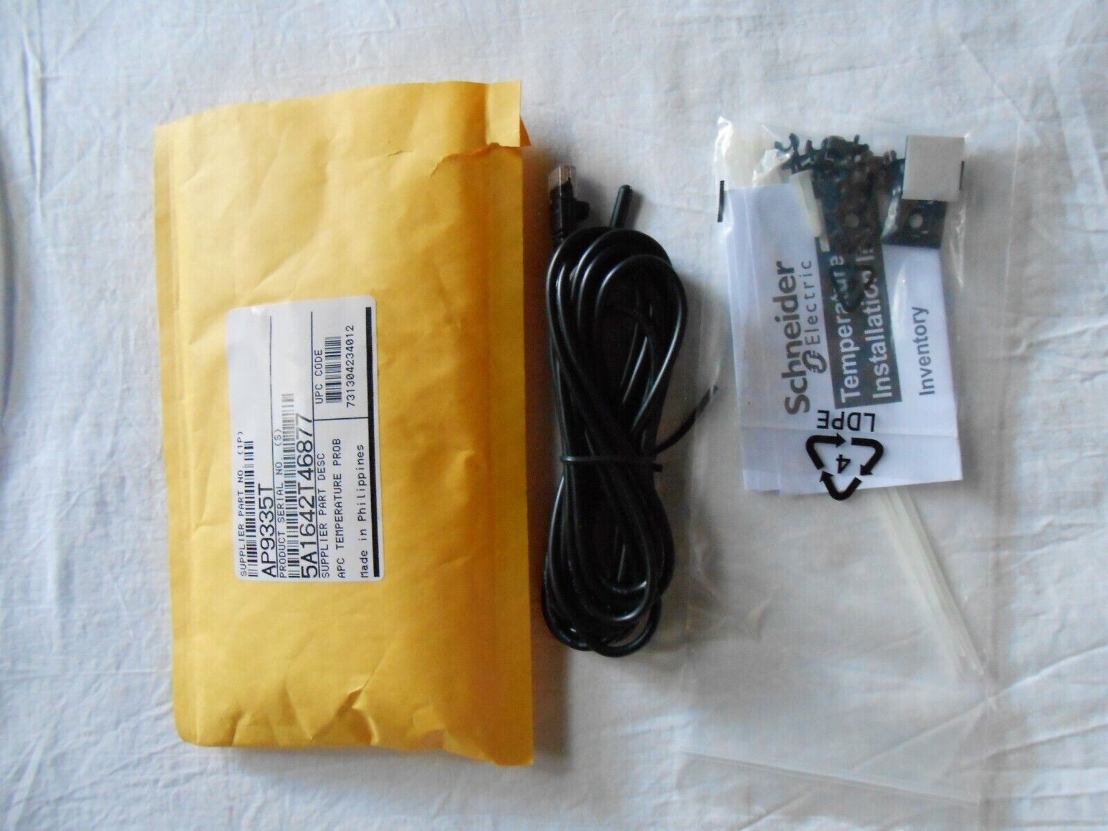 APC AP9335T Temperature Sensor Environmental Probe Transmitter USA Stock & Ship!