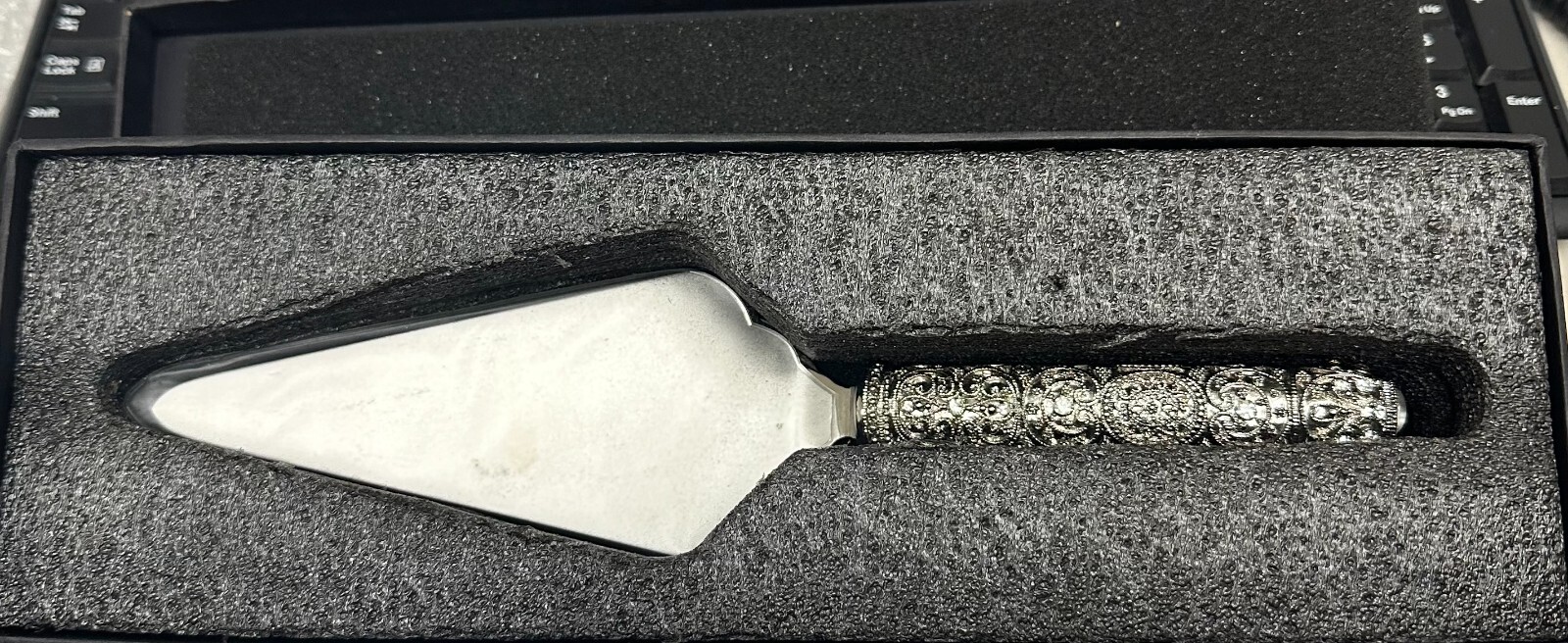 Tizo Jeweled Pie Cake Server