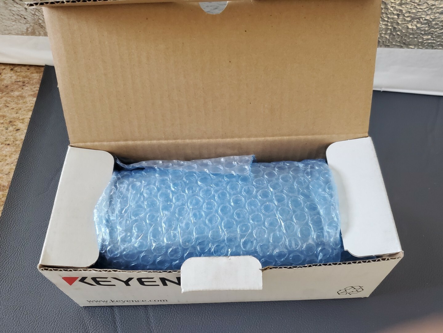 KEYENCE CA-LHE16 ** NEW IN BOX