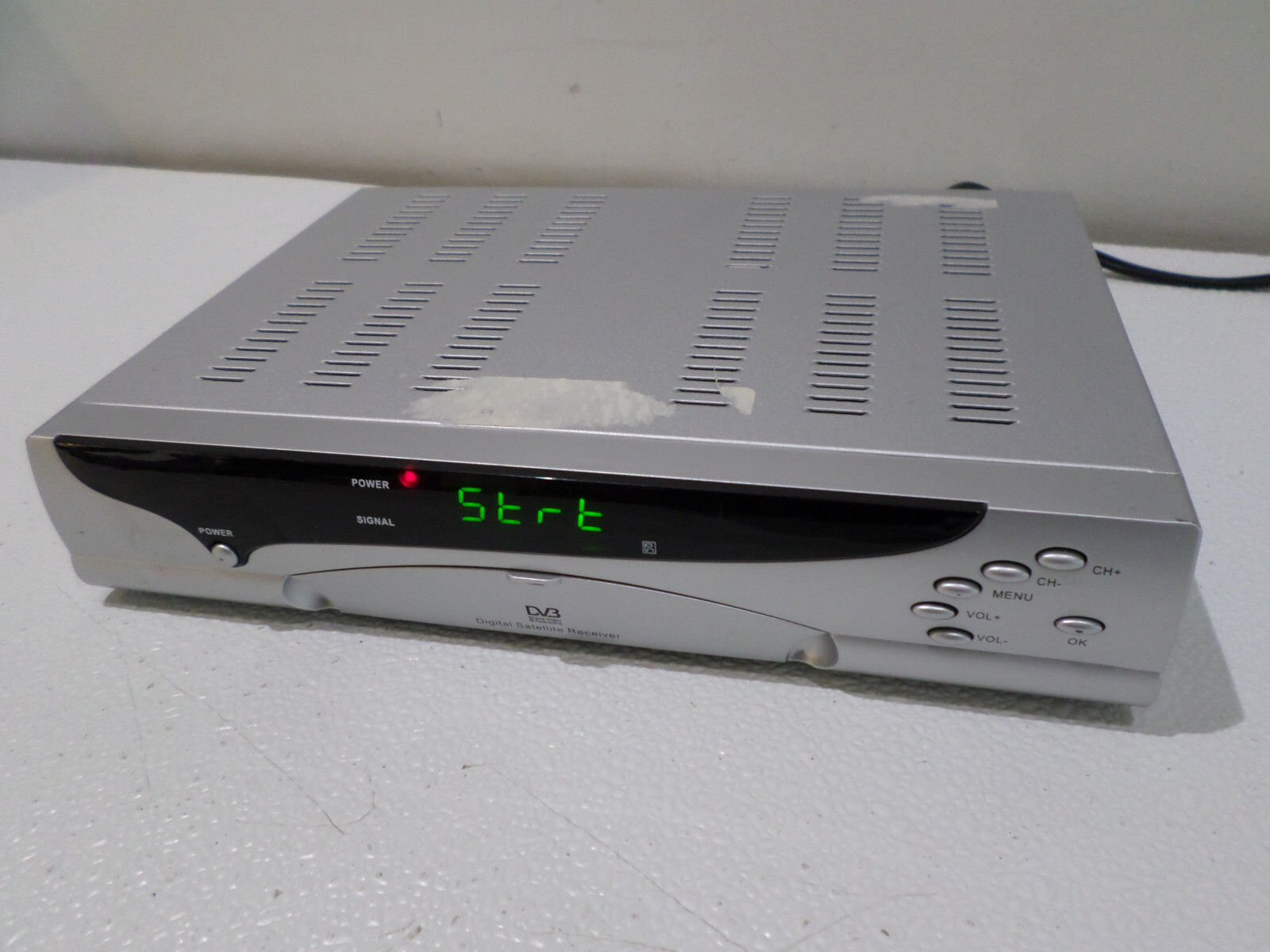Digital Video Broadcasting DVB Digital Satellite Receiver