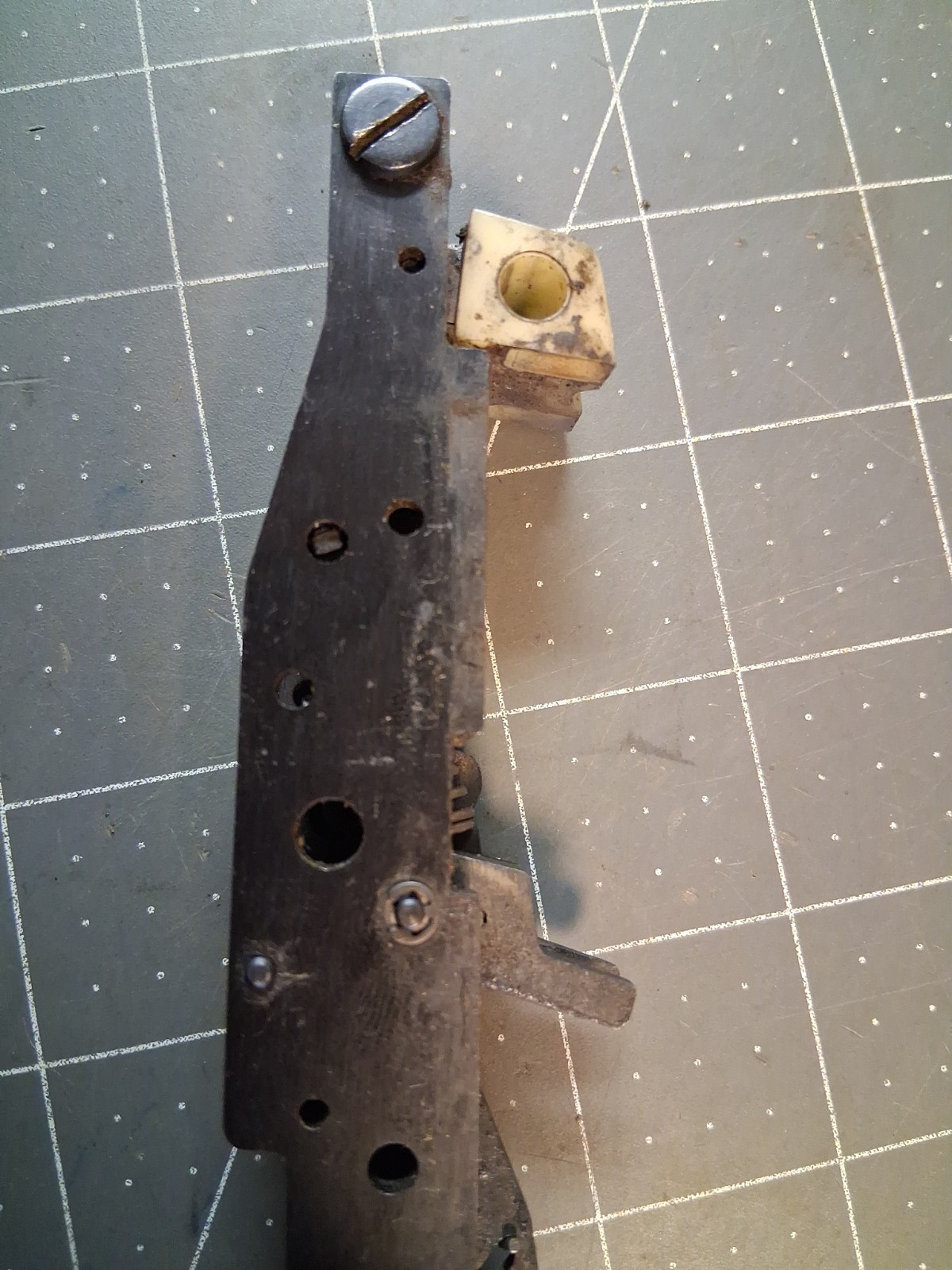 Marlin Glenfield Model 60 Feed Control Assembly .22 LR Old Style