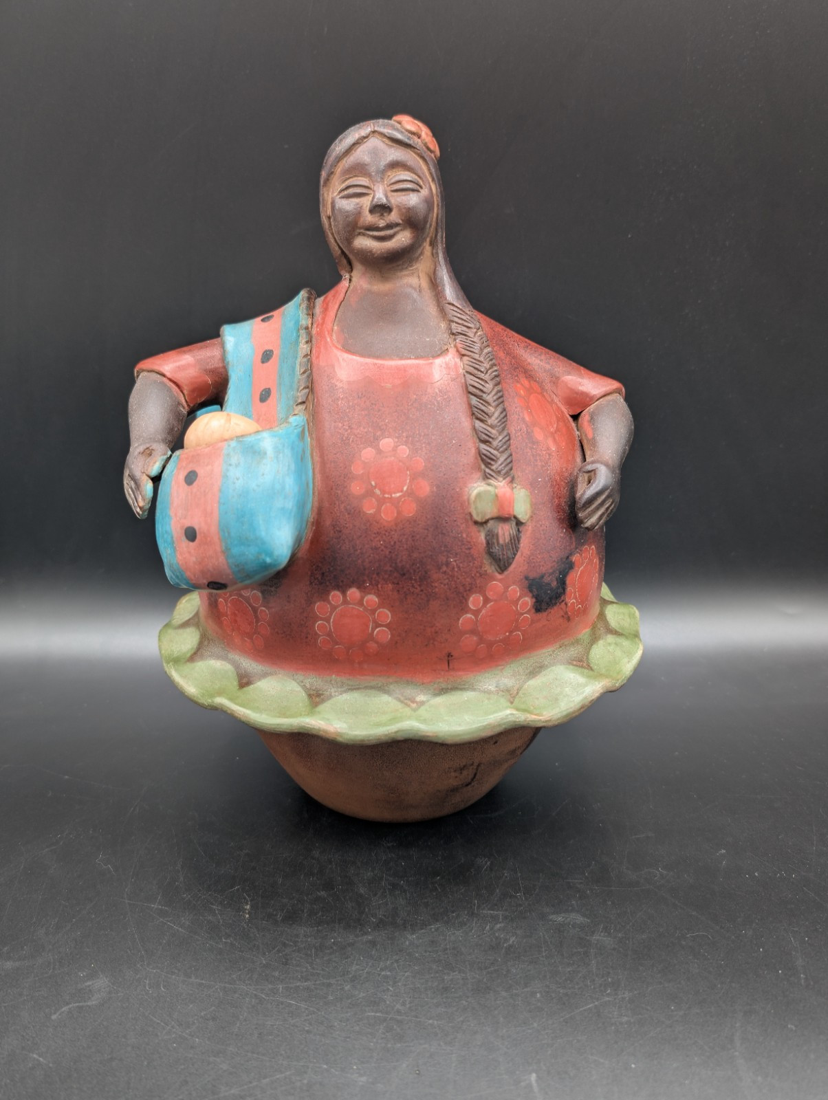 Vtg Large 10" Chulucana Peru Terracotta Clay Round Woman SIGNED folk art pottery