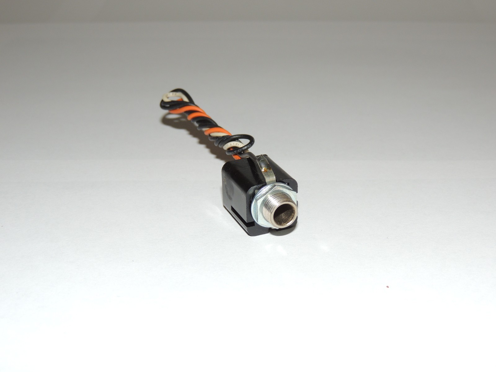 Pioneer SX-535 SX-636    Headphone Jack Assembly   K72-026