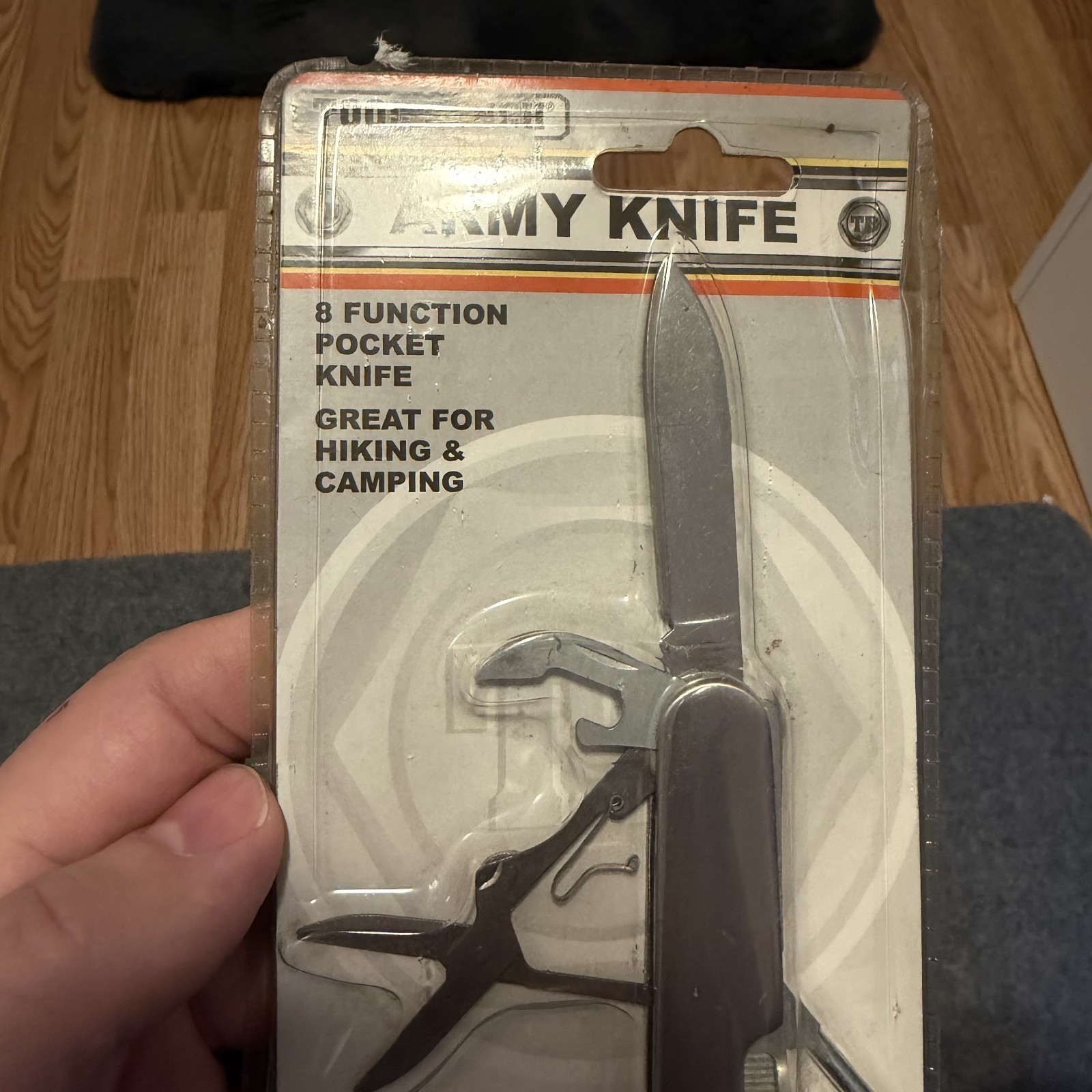 Tool Bench 8 Function Many Use Pocket / Army Knife