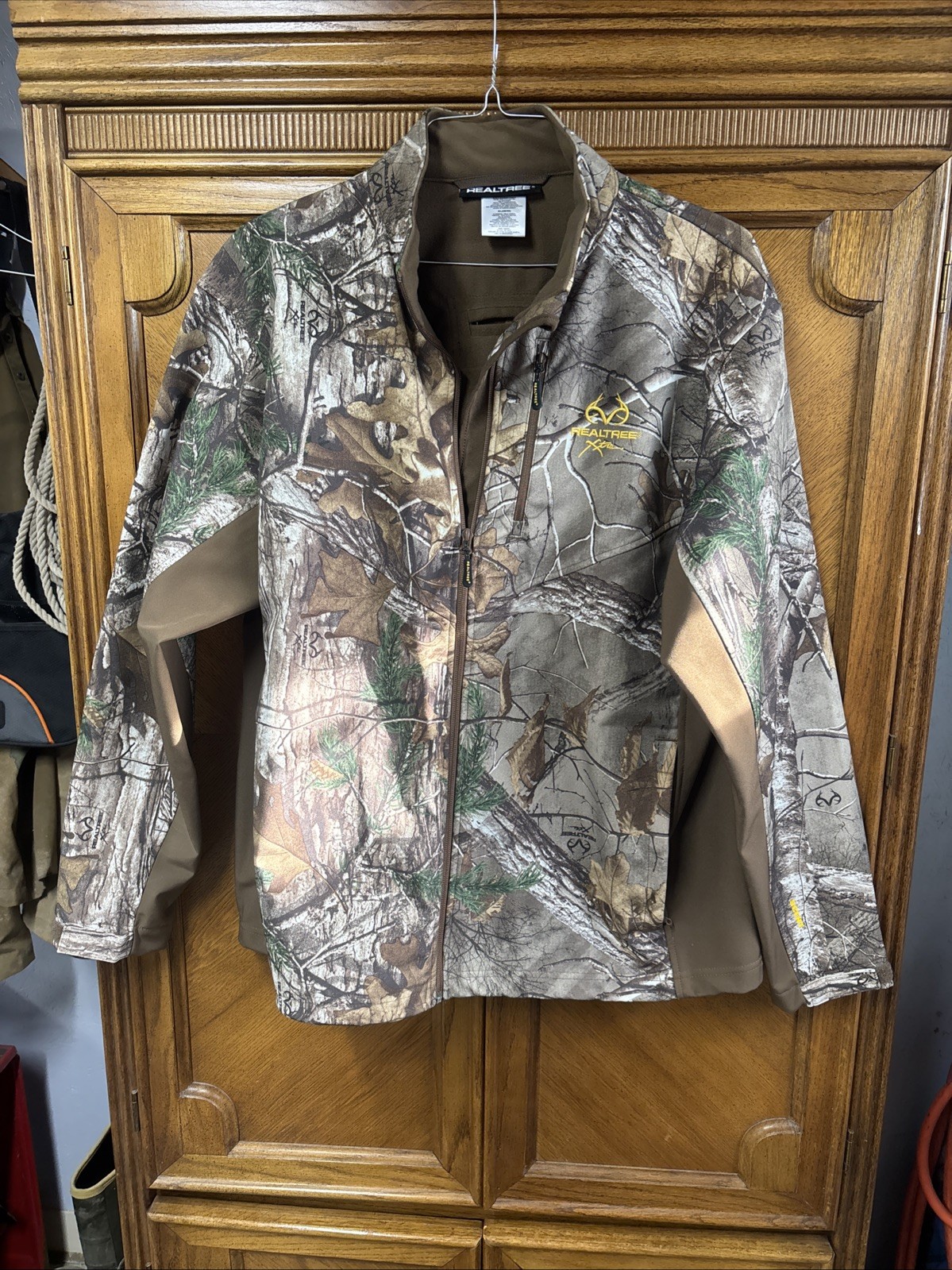 Real Tree Extra Camo Fleece Lined Jacket XL 46-48. New Without Tags